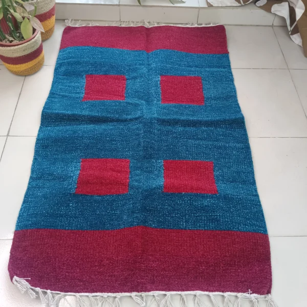৩/২ ফিট শতরঞ্জি
