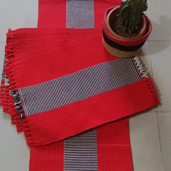 আড়ং কর্টন টেবিল রানার ৬ পিস সেট